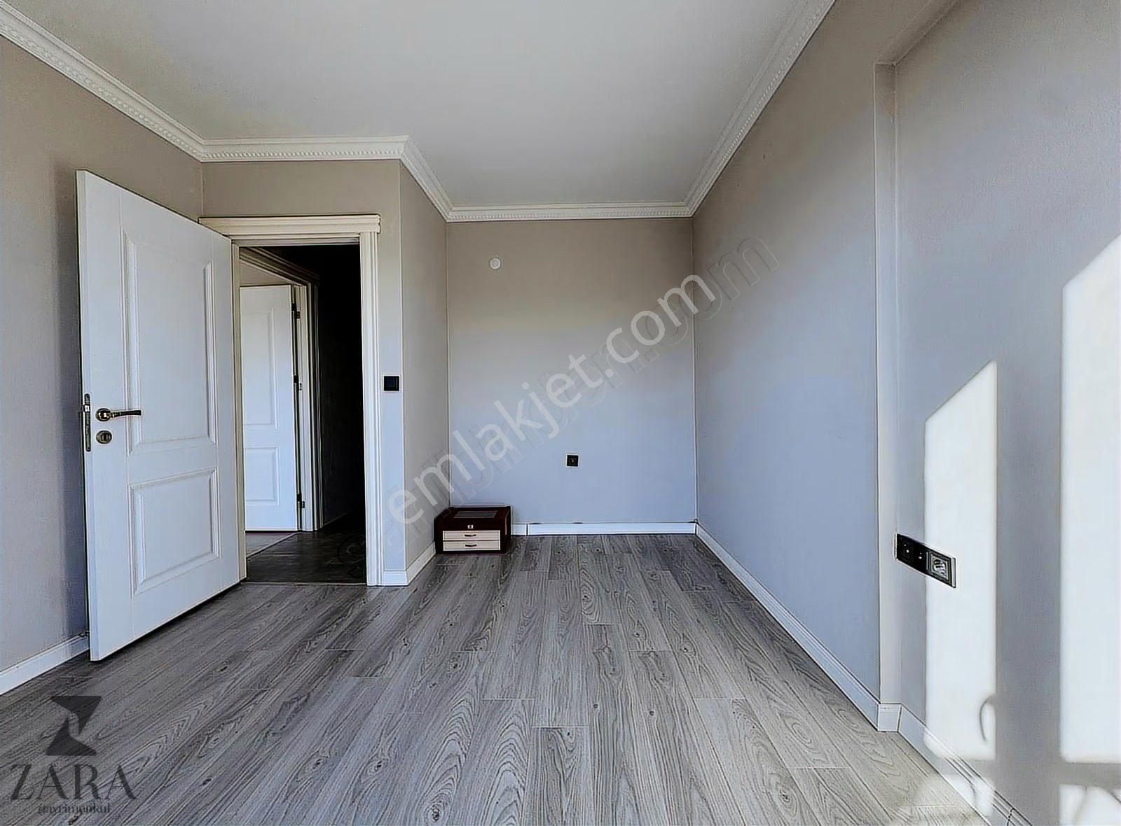 ▄zara▄vadi Manzarada 5 Milyon Tl Krediye Uygun 3+1 Ara Kat 135m² - Görsel 32