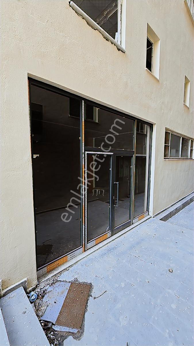 Çözüm'den Ana Cadde Üzeri Kiralık 300m2 Dükkan... - Görsel 2