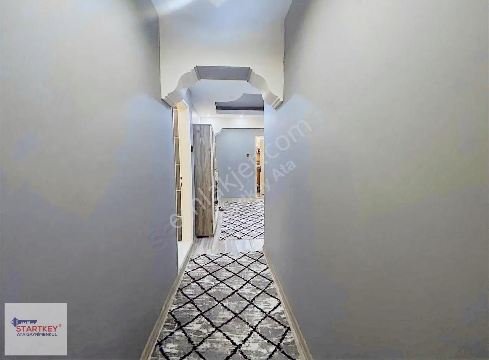 Çiğli Cumhuriyet Mahallesi Centaş Sitesi'nde 3+1 Satılık Daire - Görsel 2