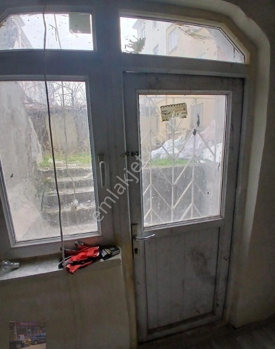 Zafer Mahallesinde Satılık Bodrum Kat Daire - Görsel 10