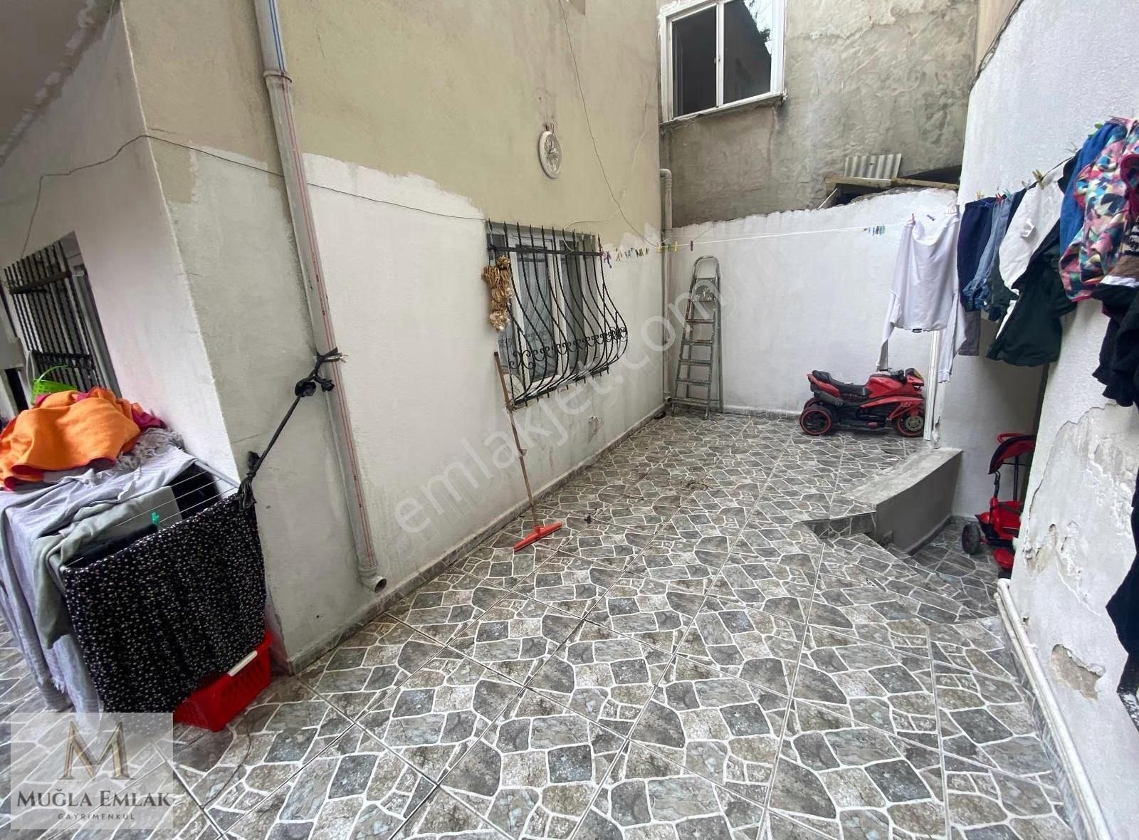 Muğla Emlaktan Caddeye Yakın 35m 1+1 Düz Giriş Yatırımlık Daire - Görsel 13