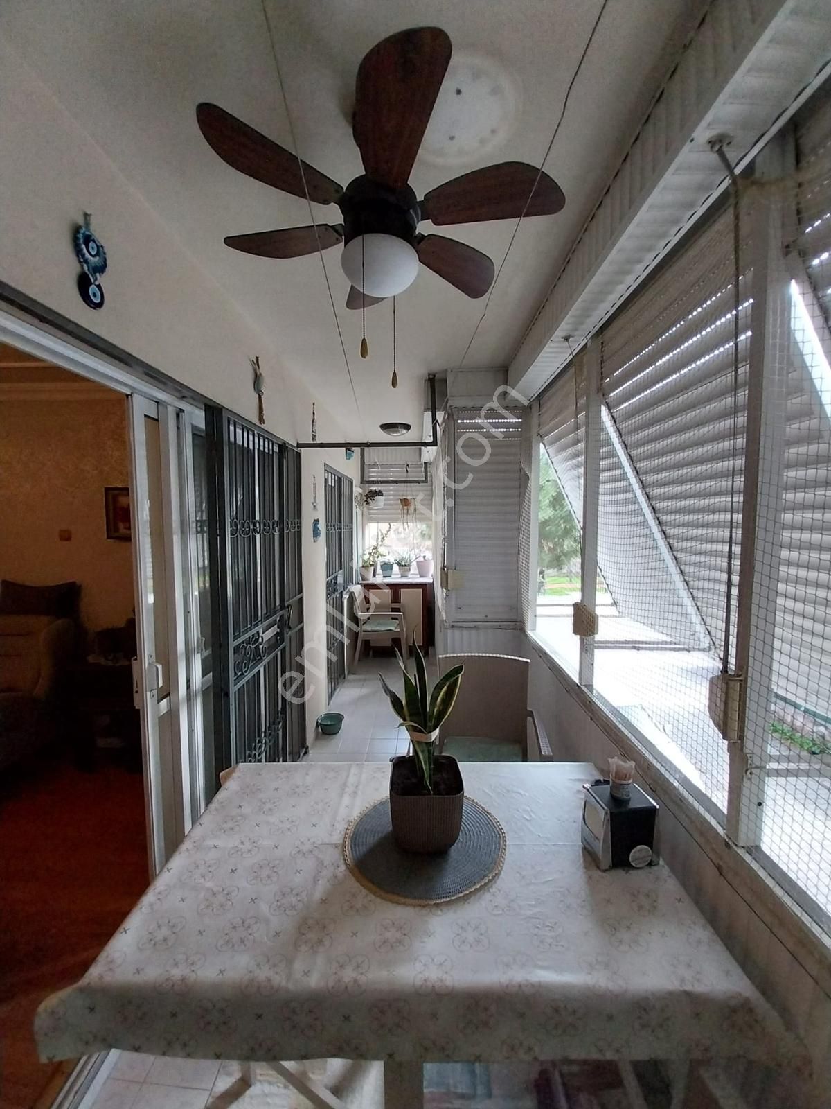 Karşıyaka Demirköprü'de Harika Konumda Satılık 3+1 - Görsel 13