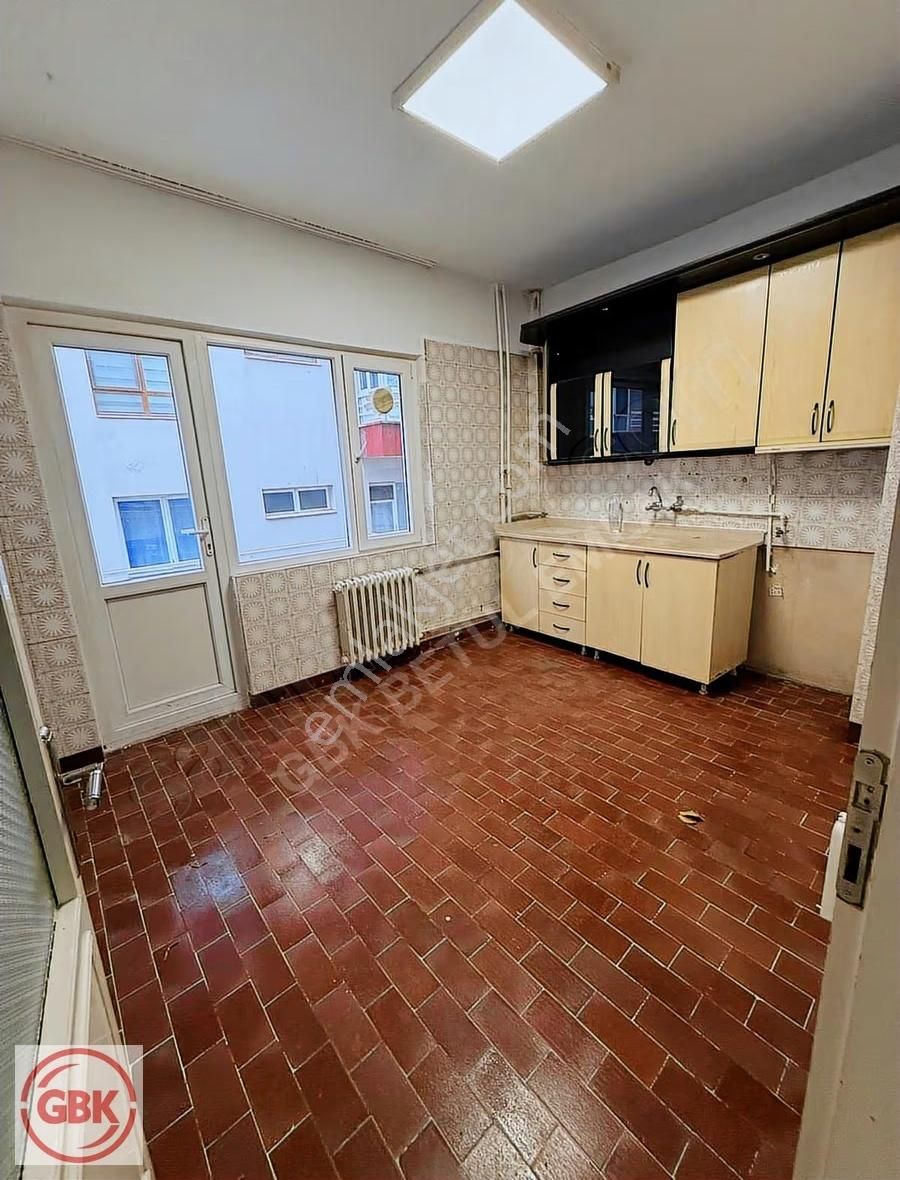 Kuleli Caddesinde Manzaralı | Ofis Kullanımına Uygun 4+1 180m² - Görsel 4
