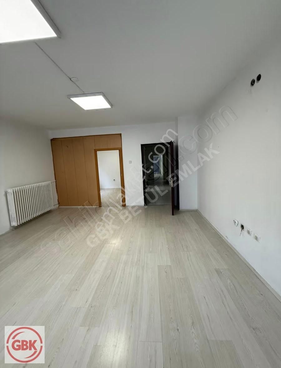 Kuleli Caddesinde Manzaralı | Ofis Kullanımına Uygun 4+1 180m² - Görsel 5
