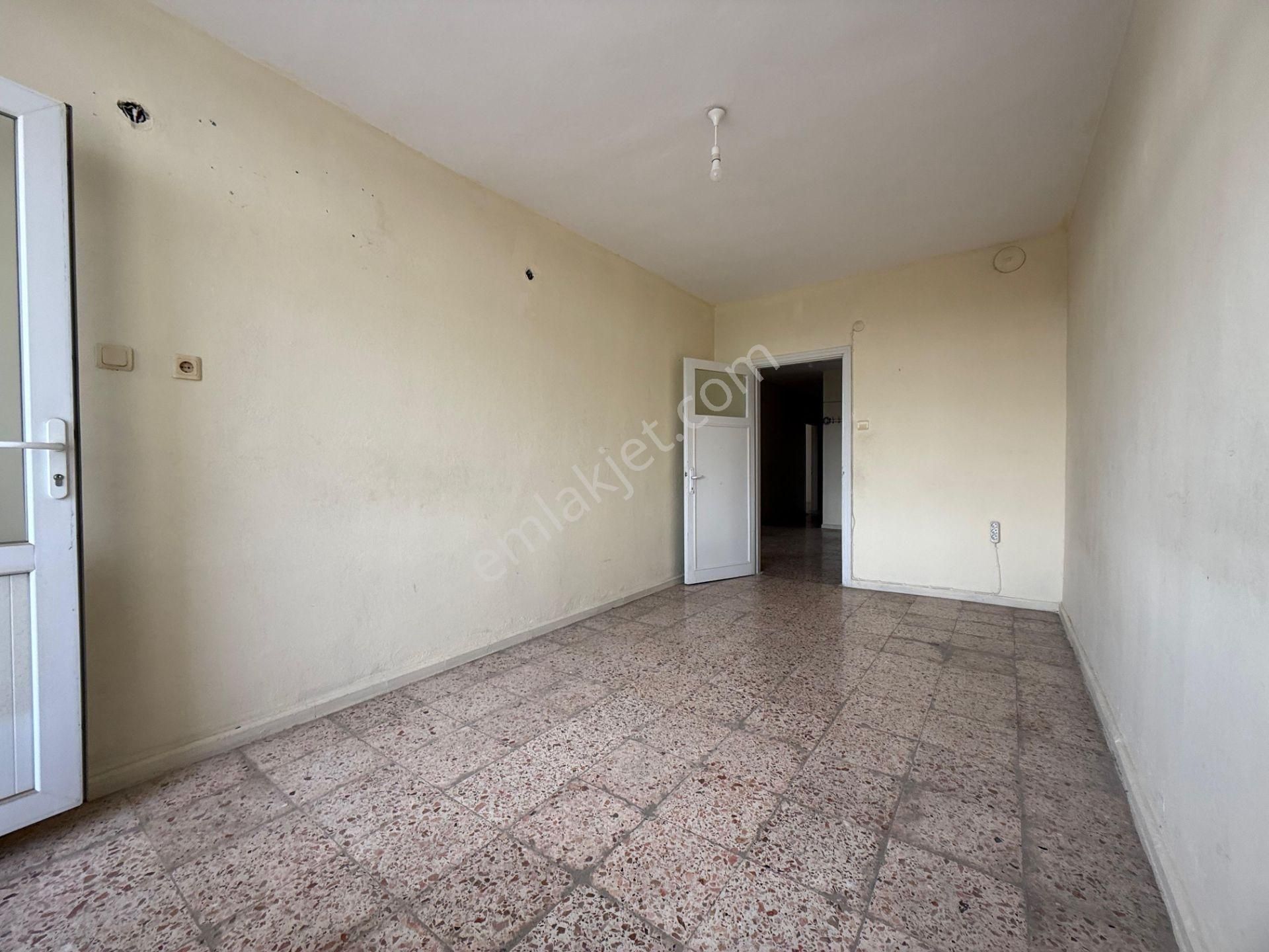 Silifke Gazi Mahallesi'nde Göksu Manzaralı, Kiralık 3+1 Daire - Görsel 7