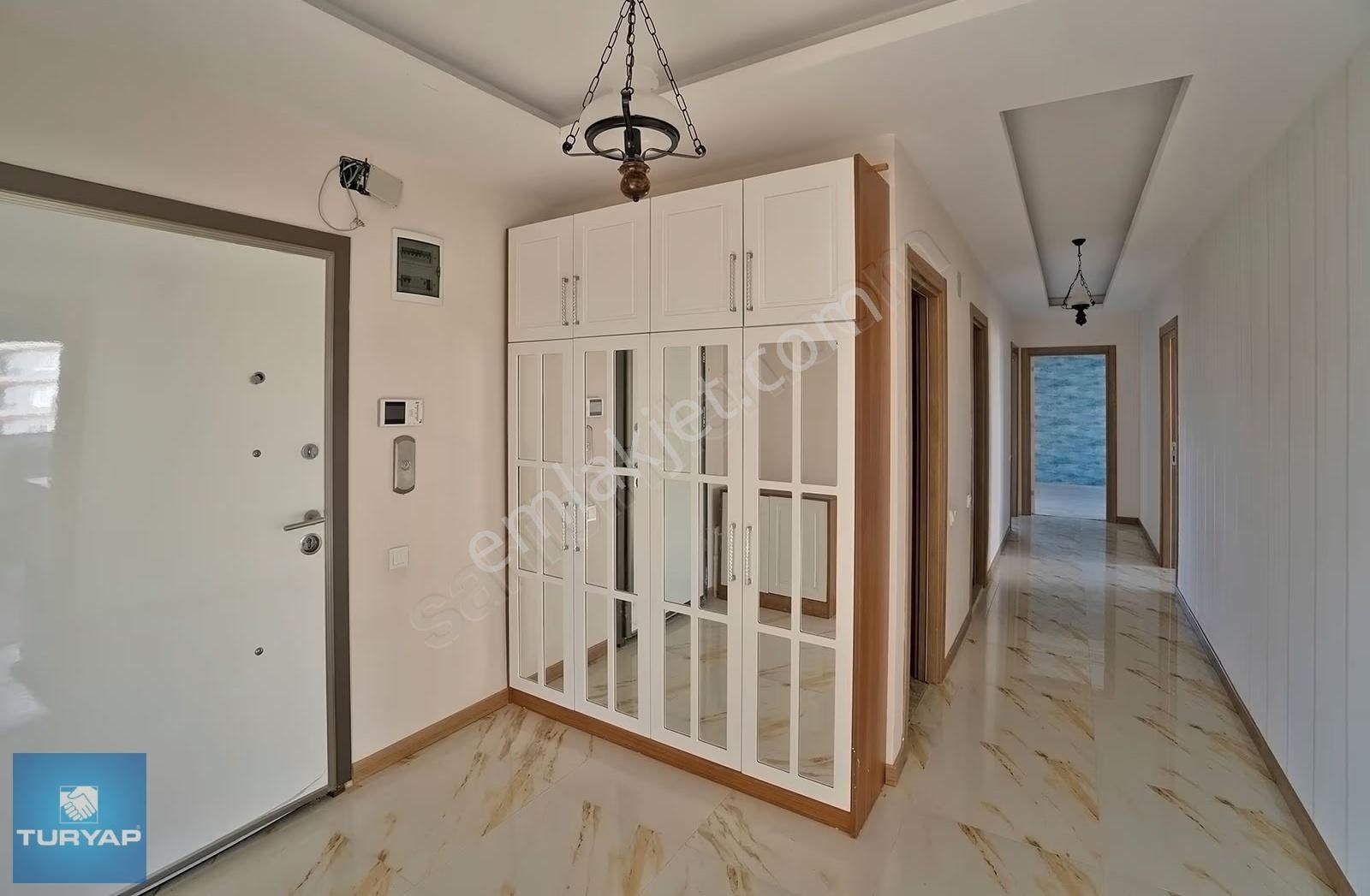 Türbe Mahallesi'nde Lüks 4+1 Kiralık Daire - Görsel 19