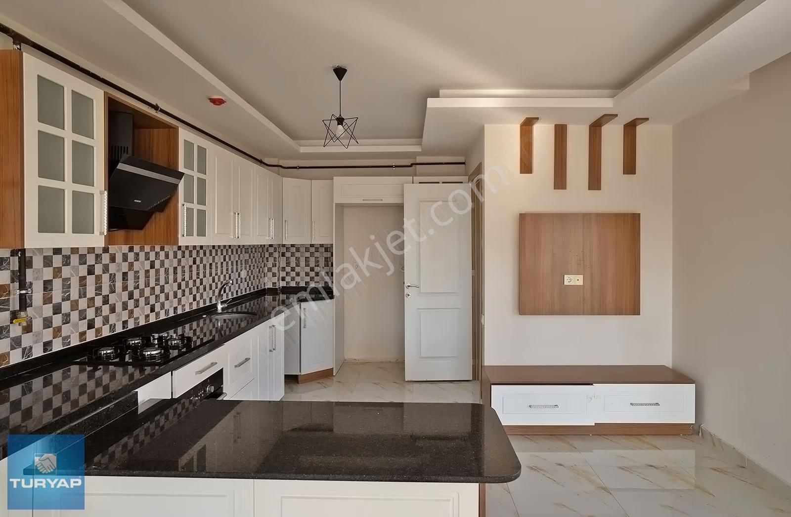 Türbe Mahallesi'nde Lüks 4+1 Kiralık Daire - Görsel 7