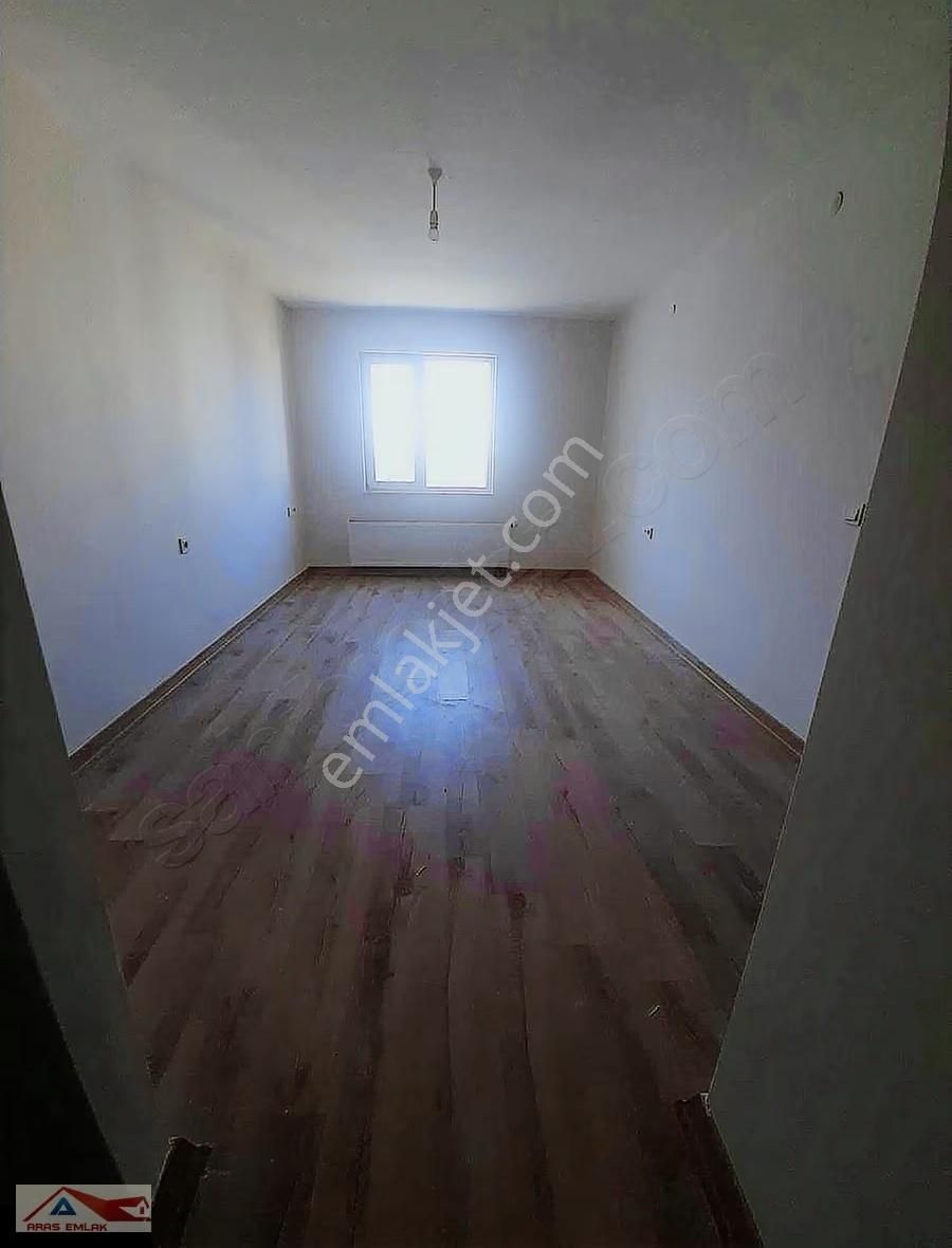 Site İçinde Güney Cephe 9.katta Boyası Yapılıyor Temiz Ferah - Görsel 21