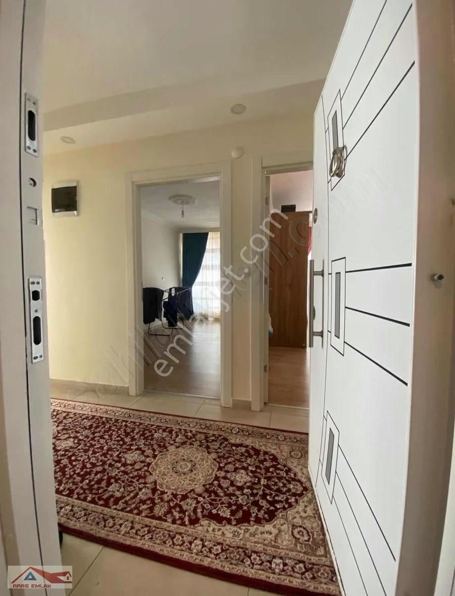 Belediyeye Yakın Geniş Yeni Ferah Asansörlü Daire - Görsel 4