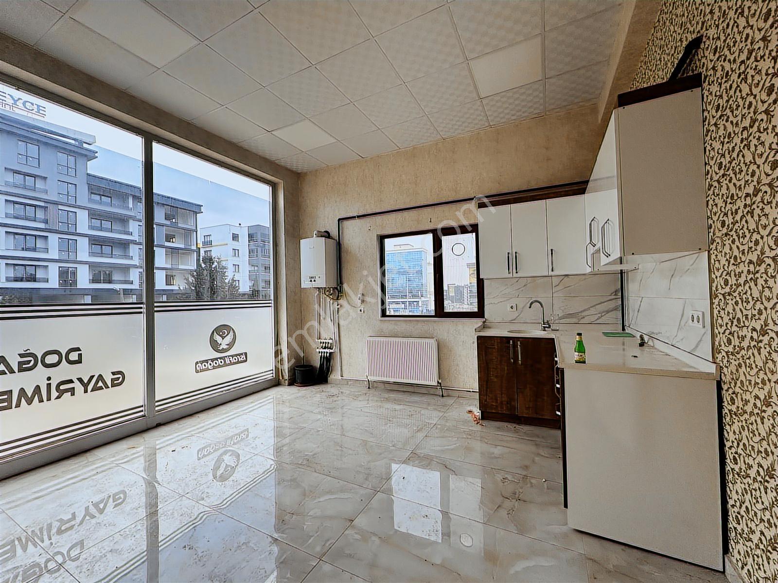 Bağlıca Bulvarı Ve Mermeroğlu Cad Arasında 180 M2 Satılık Dükkan - Görsel 20