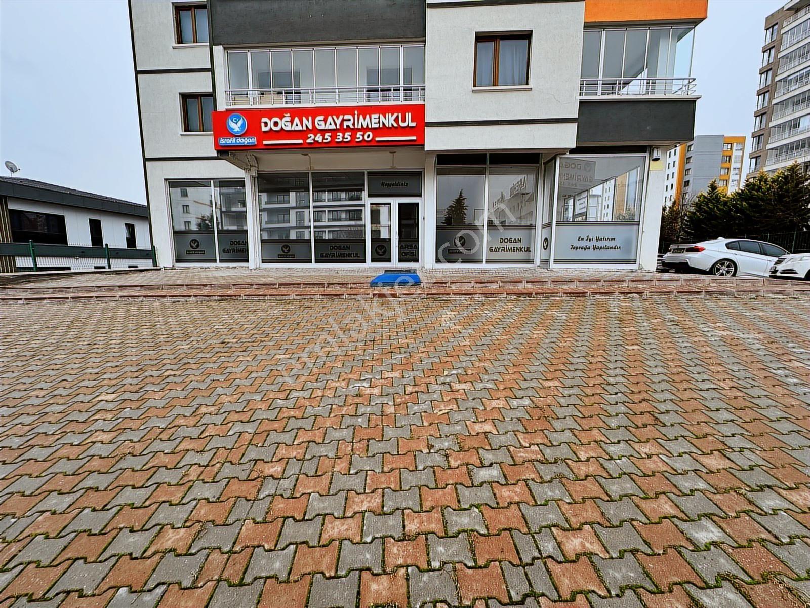 Bağlıca Bulvarı Ve Mermeroğlu Cad Arasında 180 M2 Satılık Dükkan - Görsel 5