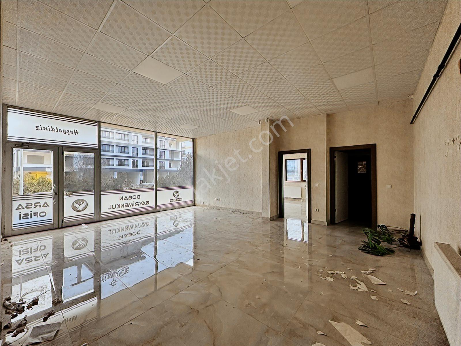 Bağlıca Bulvarı Ve Mermeroğlu Cad Arasında 180 M2 Satılık Dükkan - Görsel 22