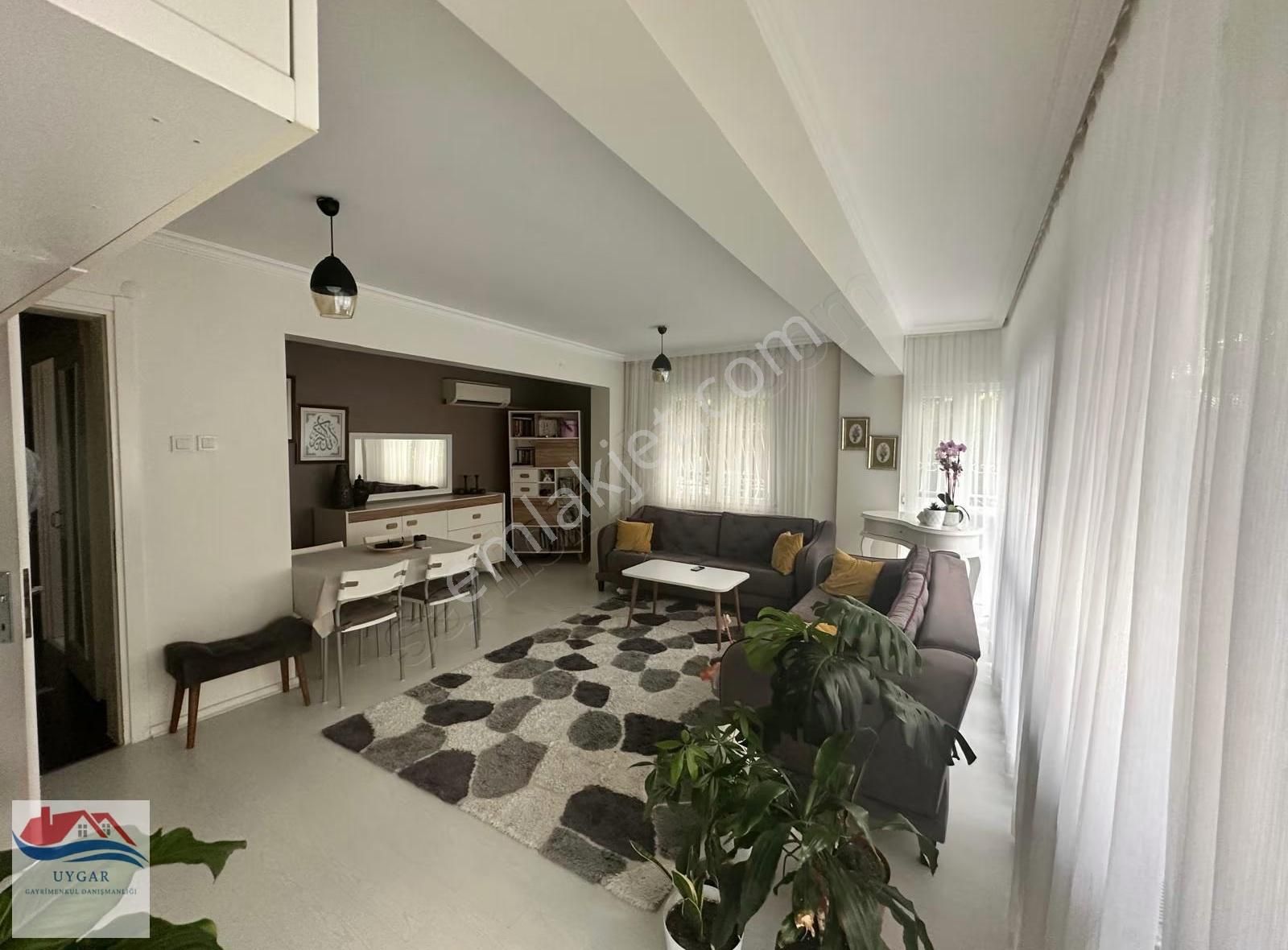 Karşıyaka Bostanlı Migros Arkasında 2+1 Satılık Daire - Görsel 15