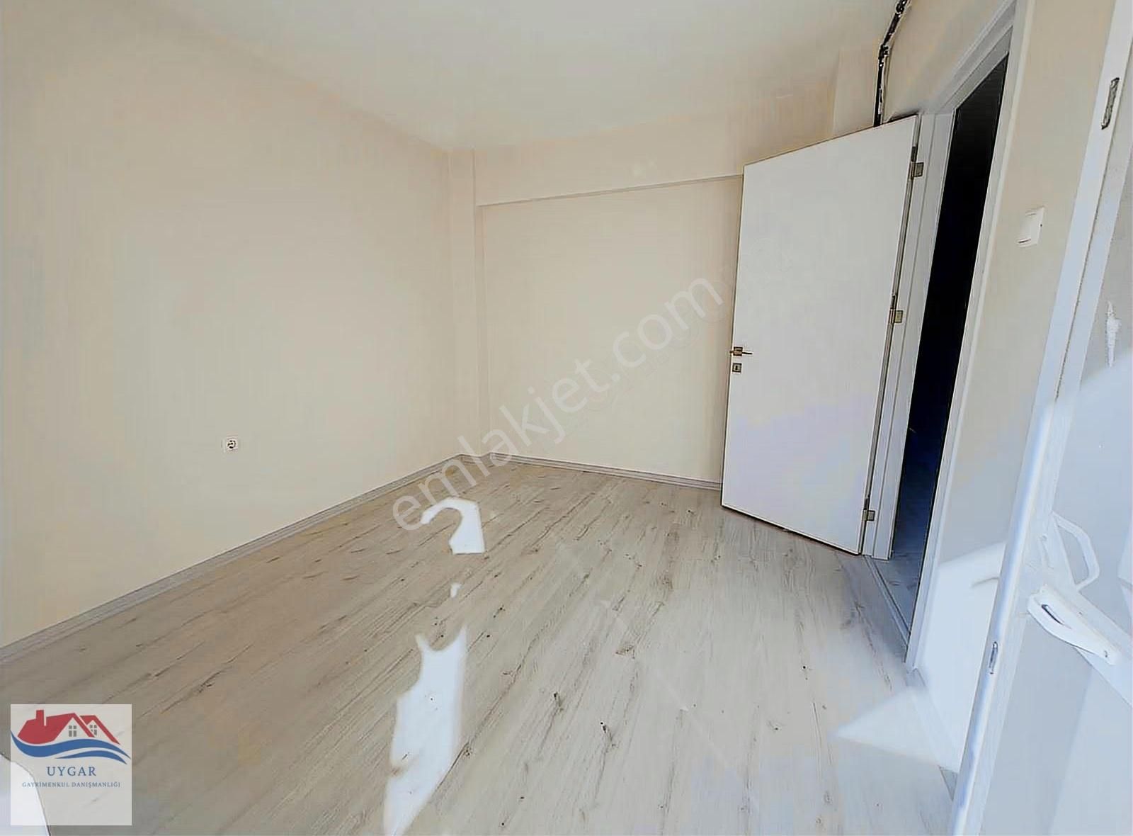 Karşıyaka Bahçelievler Rüştü Şardag Cadde Üstü Satılık 3+1 Daire - Görsel 3