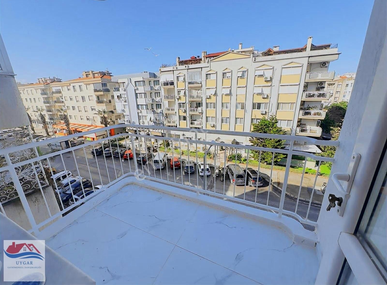 Karşıyaka Bahçelievler Rüştü Şardag Cadde Üstü Satılık 3+1 Daire - Görsel 2