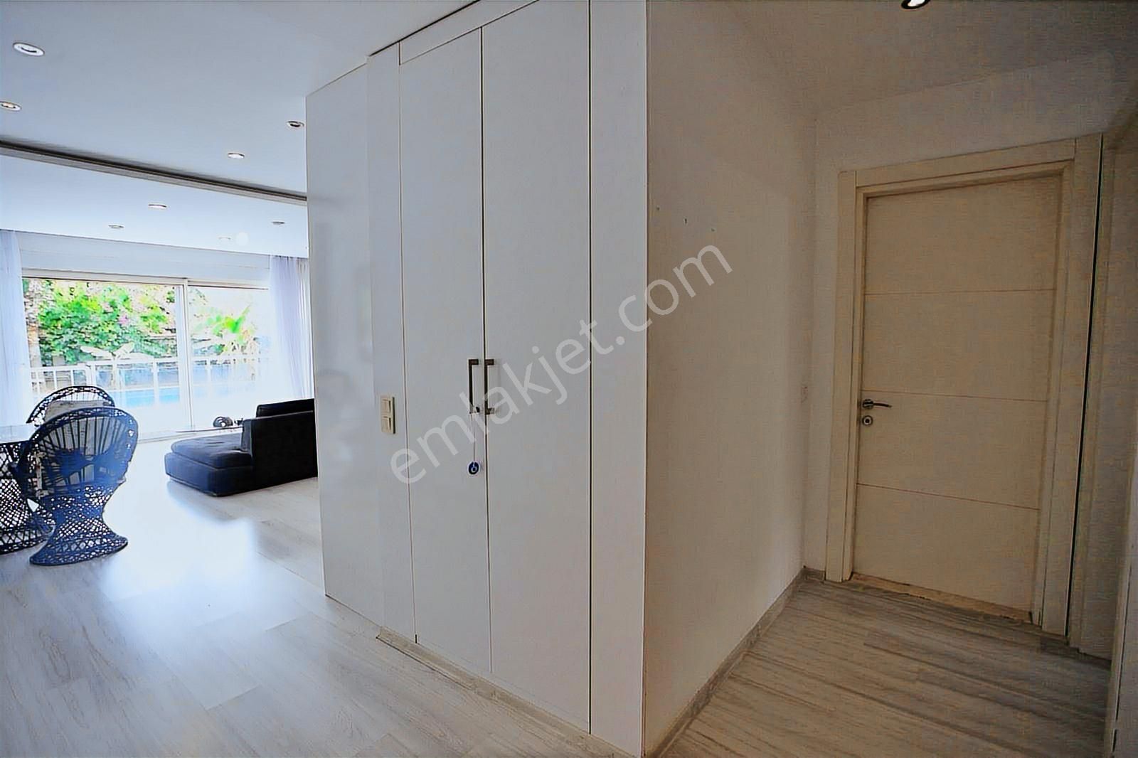 Antalya Lara Güzeloba Da 70 M2 Kiralık Mobilyalı 1+1 Bahçe Katı - Görsel 28