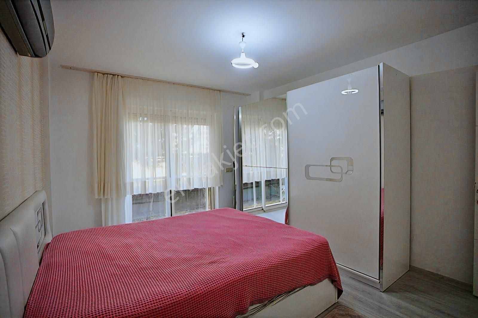 Antalya Lara Güzeloba Da 70 M2 Kiralık Mobilyalı 1+1 Bahçe Katı - Görsel 21