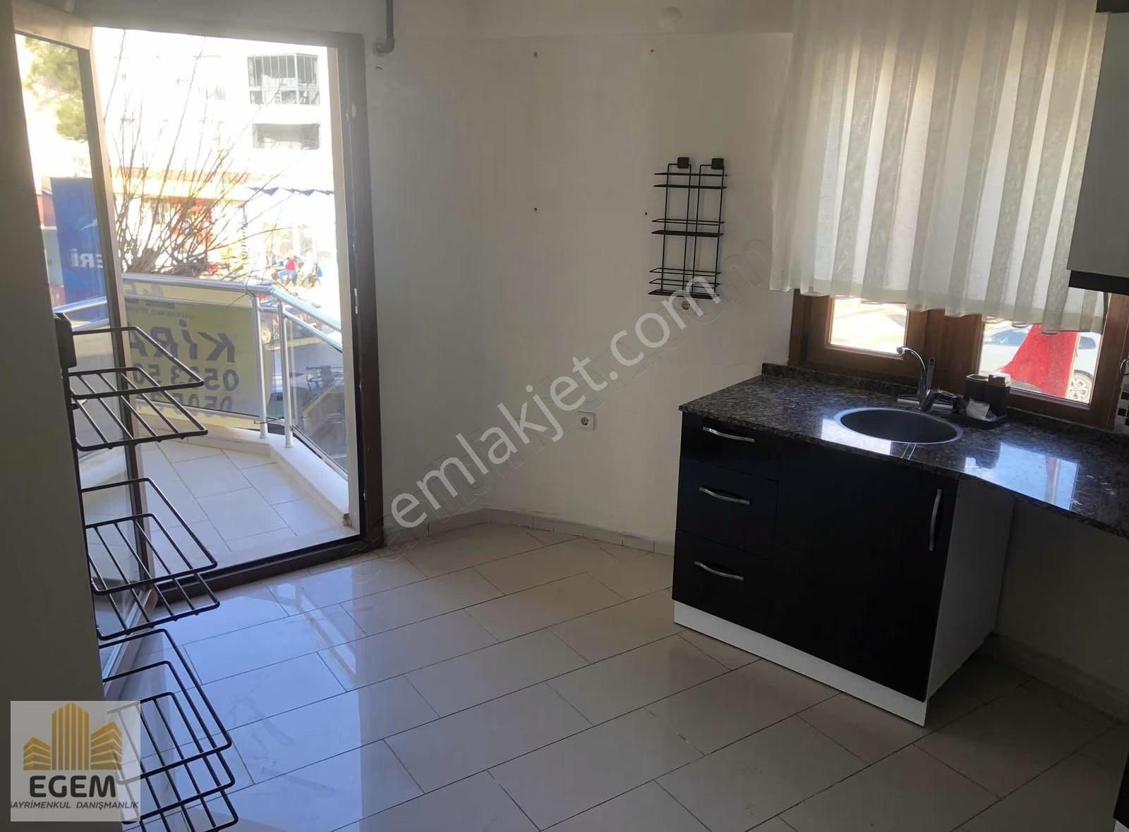 Güzelbahçe Yelkide Geniş 3+1 Daire - Görsel 3