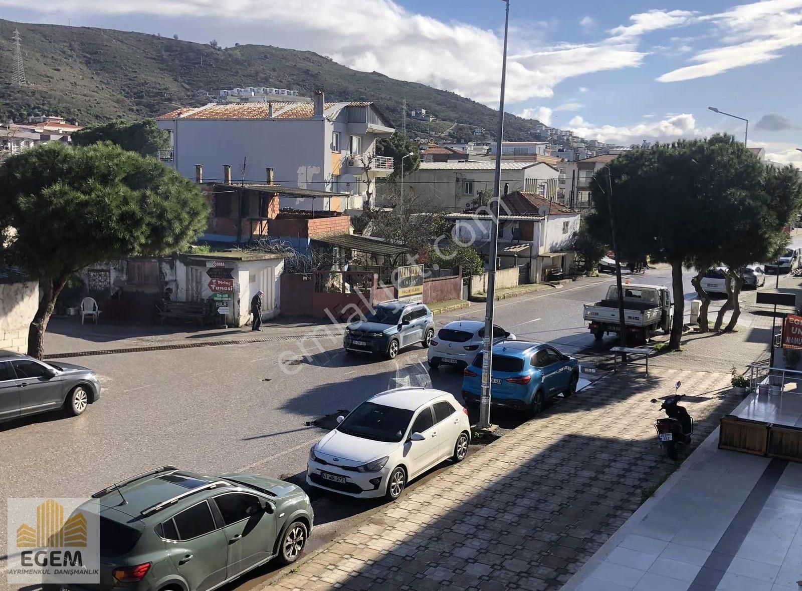 Güzelbahçe Yelkide Geniş 3+1 Daire - Görsel 16