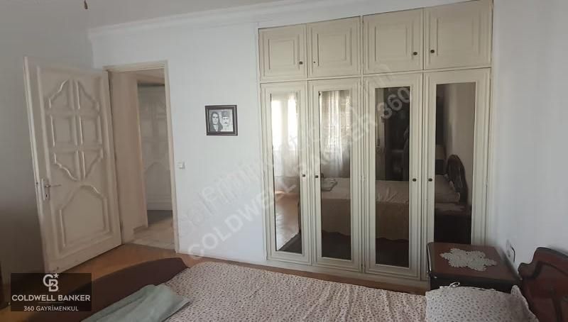 İzmir Alsancak Gündoğdu Meydanı Satılık 3+1 Daire - Görsel 8