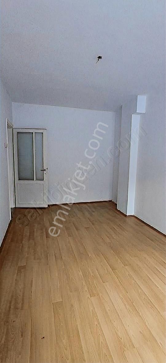 Çift Cephe Aydınlık Balkonlu Daire - Görsel 7