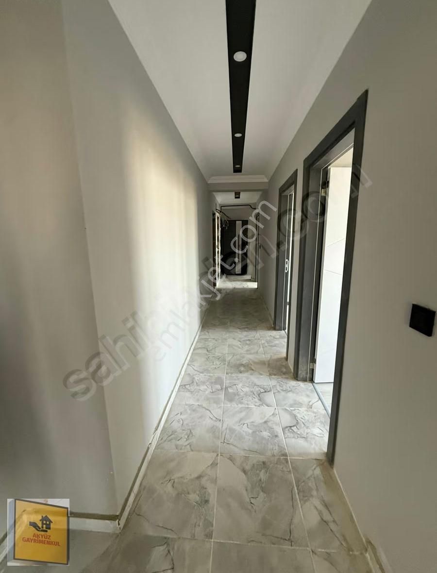 Akyüz Gayrimenkul Den Merkezı Konumda Iskanlı Satılık Sıfır 3+1 - Görsel 8