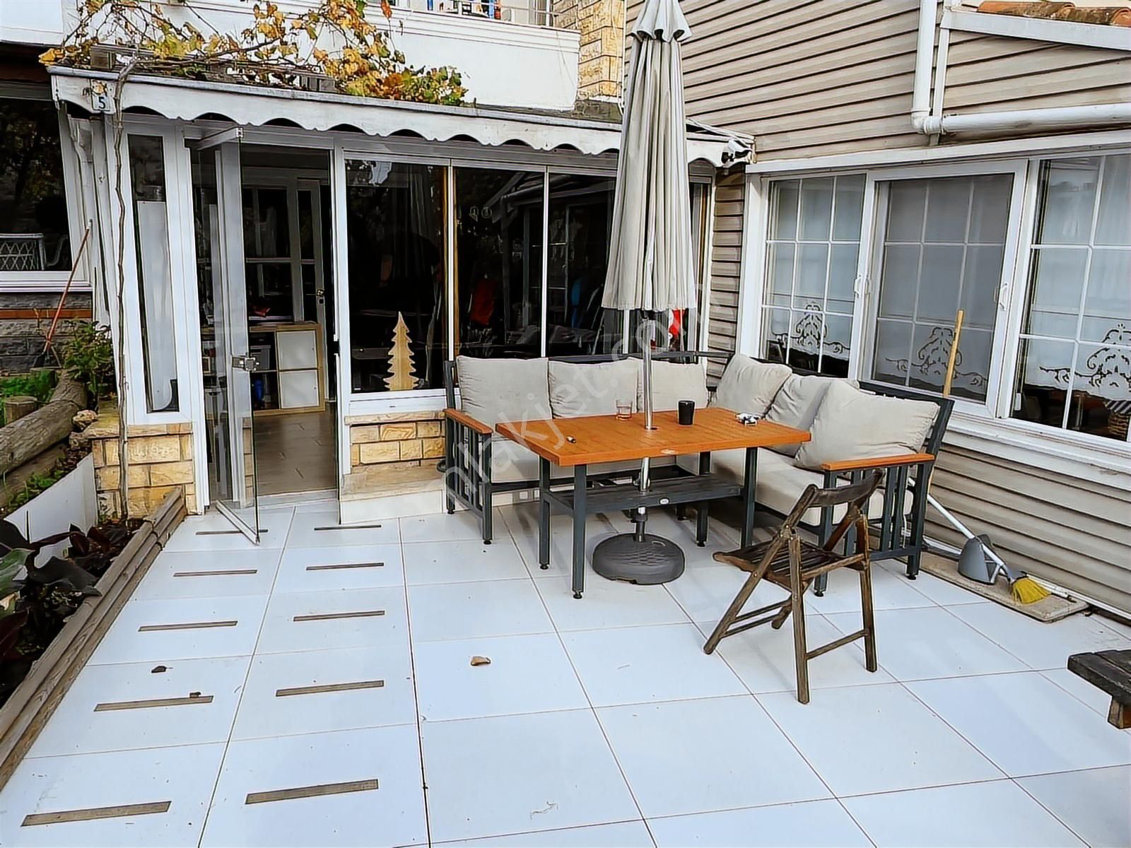 Silivri Basınkent 1 Sitesi'nde Satılık Tripleks Villa - Görsel 3