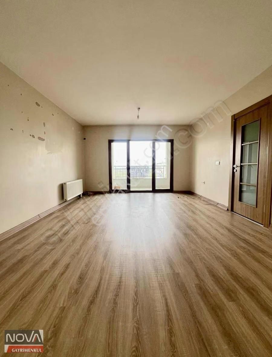 Manisa 1.etap Toki'de 2+1 100m2 Satılık Arakat Daire