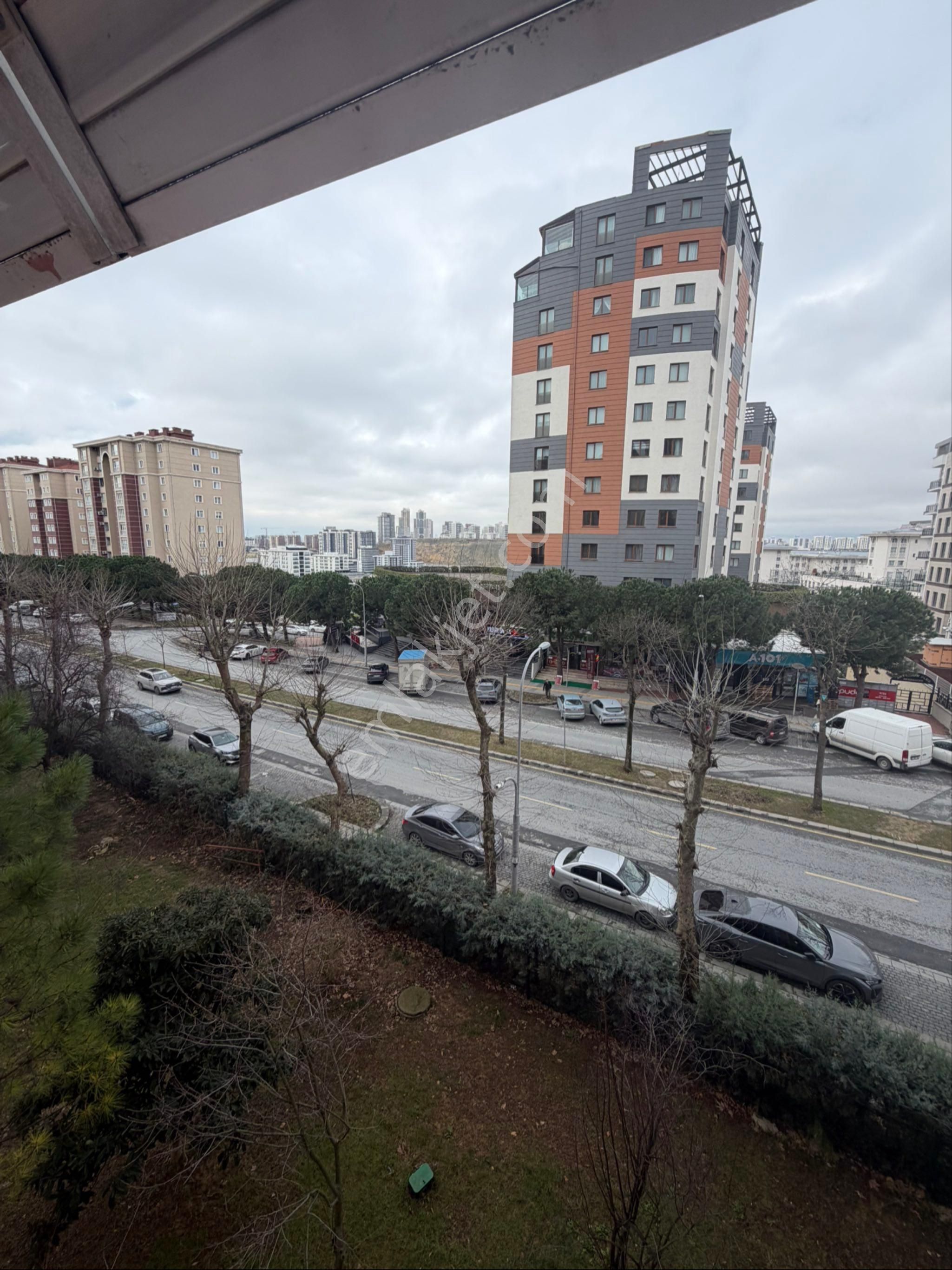 Başakşehirin Göbeğinde Metroya 2 Dk Mesafede Geniş Ferah Daire - Görsel 5