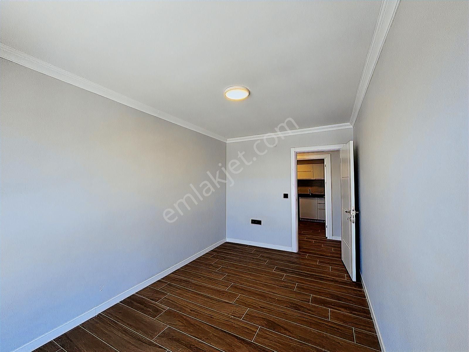 Esentepe Merkezi Lokasyon Lüks İskanlı Anahtar Teslim 2+1 - Görsel 14