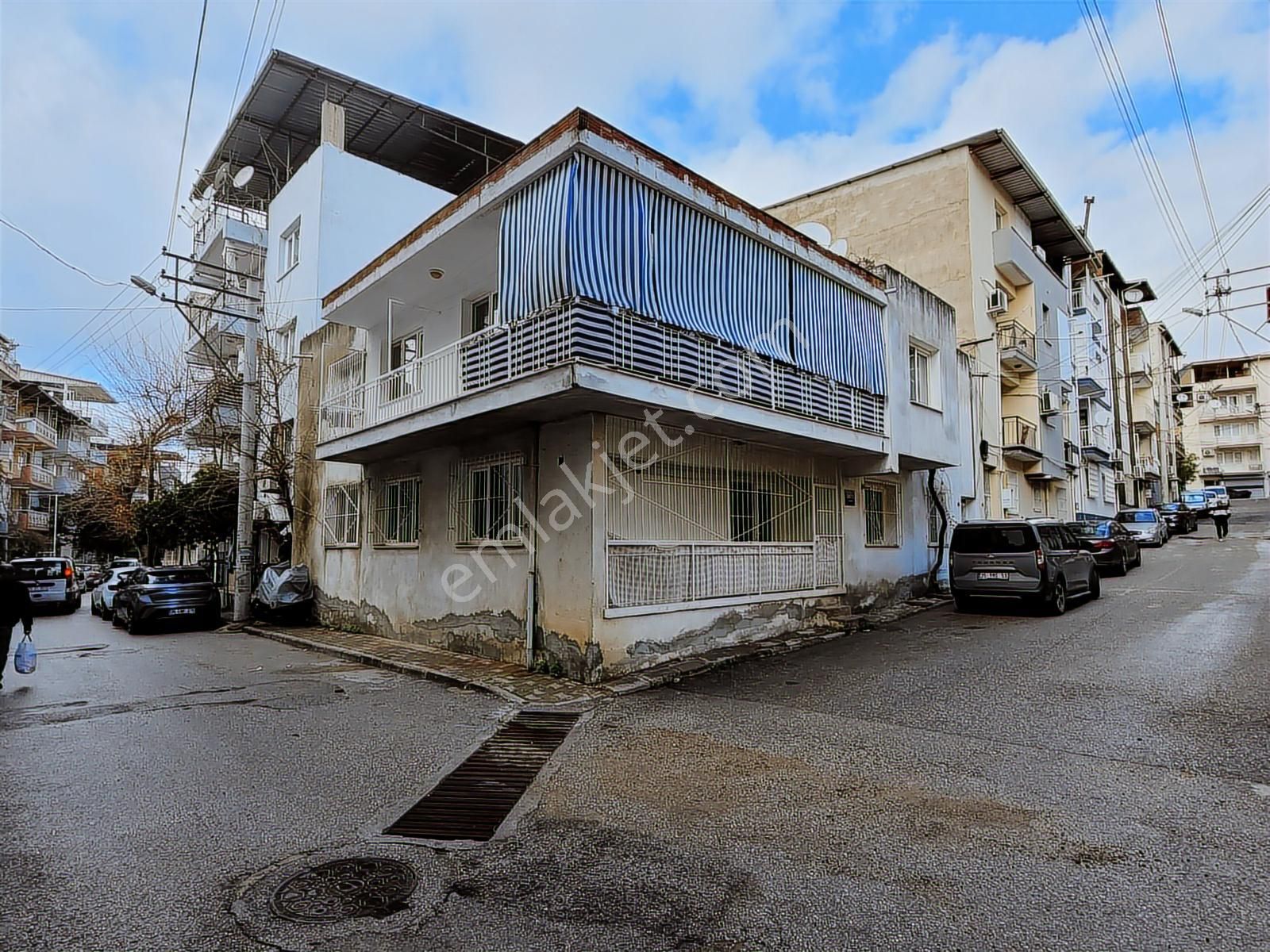 Buca Yıldız Mahallesi Satılık Daire