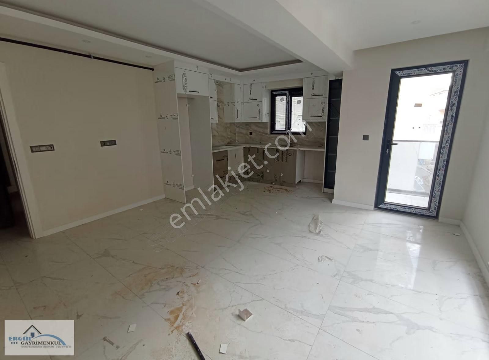 Topralık Mahallesinde Satılık Daireler - Görsel 9