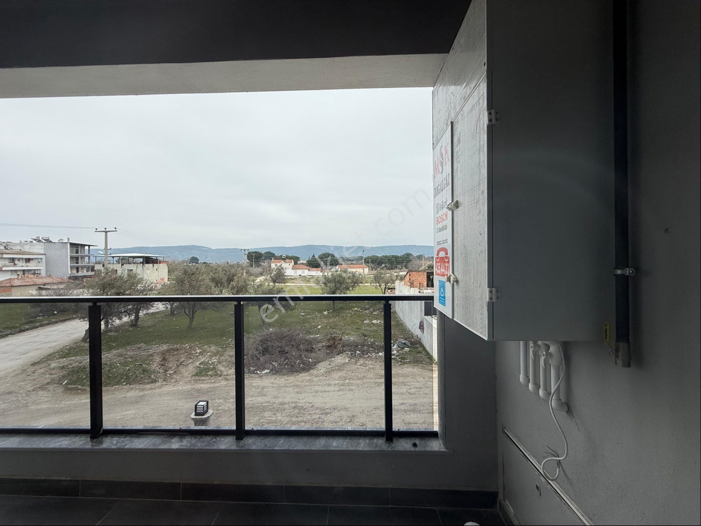 İzmir Bergama Atatürk Mahallesi Satılık Ara Kat Lüks Daire - Görsel 5