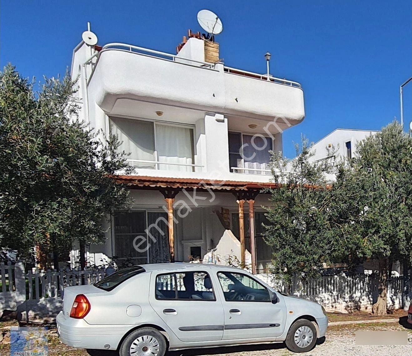 Çandarlı Site İçinde Havuzlu Deniz Manzaralı Satılık Yazlık - Görsel 27