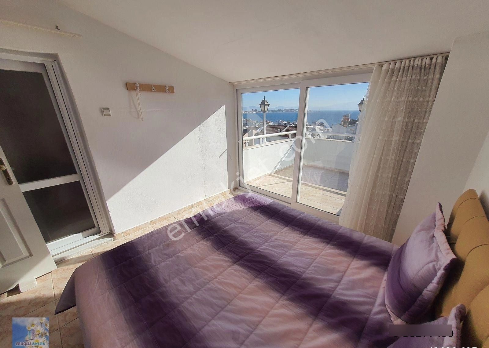 Çandarlı Site İçinde Havuzlu Deniz Manzaralı Satılık Yazlık - Görsel 26