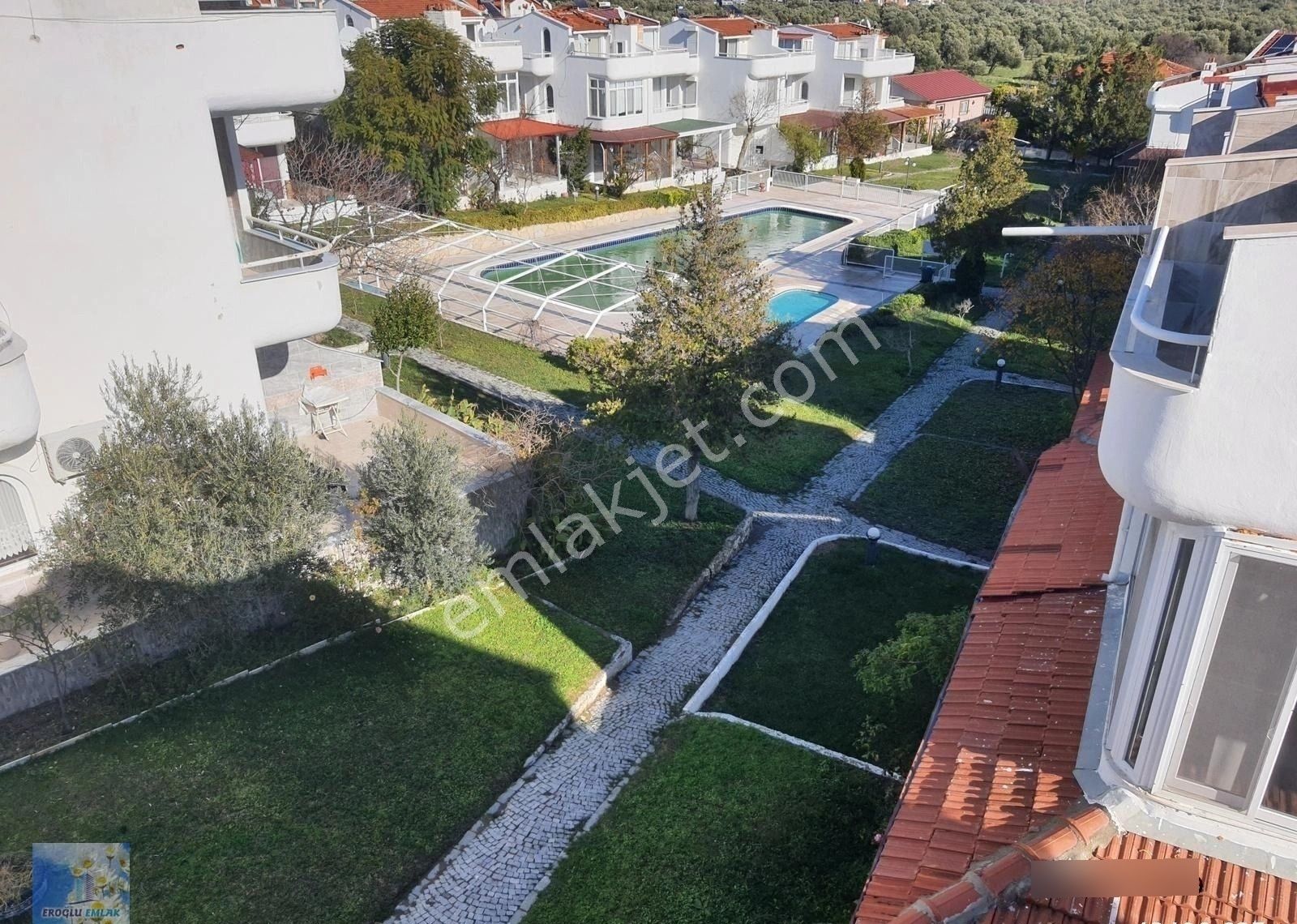 Çandarlı Site İçinde Havuzlu Deniz Manzaralı Satılık Yazlık - Görsel 12