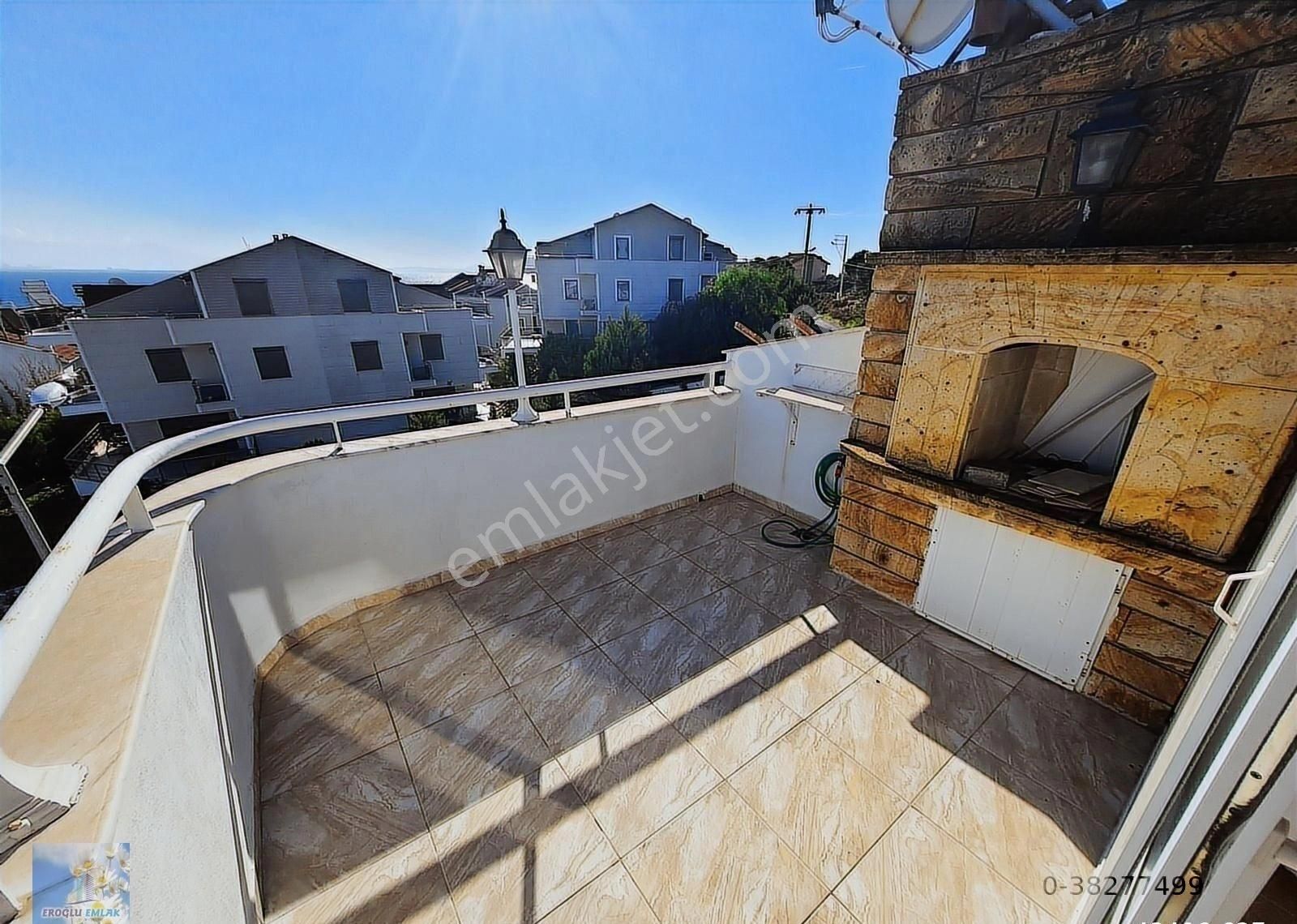 Çandarlı Site İçinde Havuzlu Deniz Manzaralı Satılık Yazlık - Görsel 31