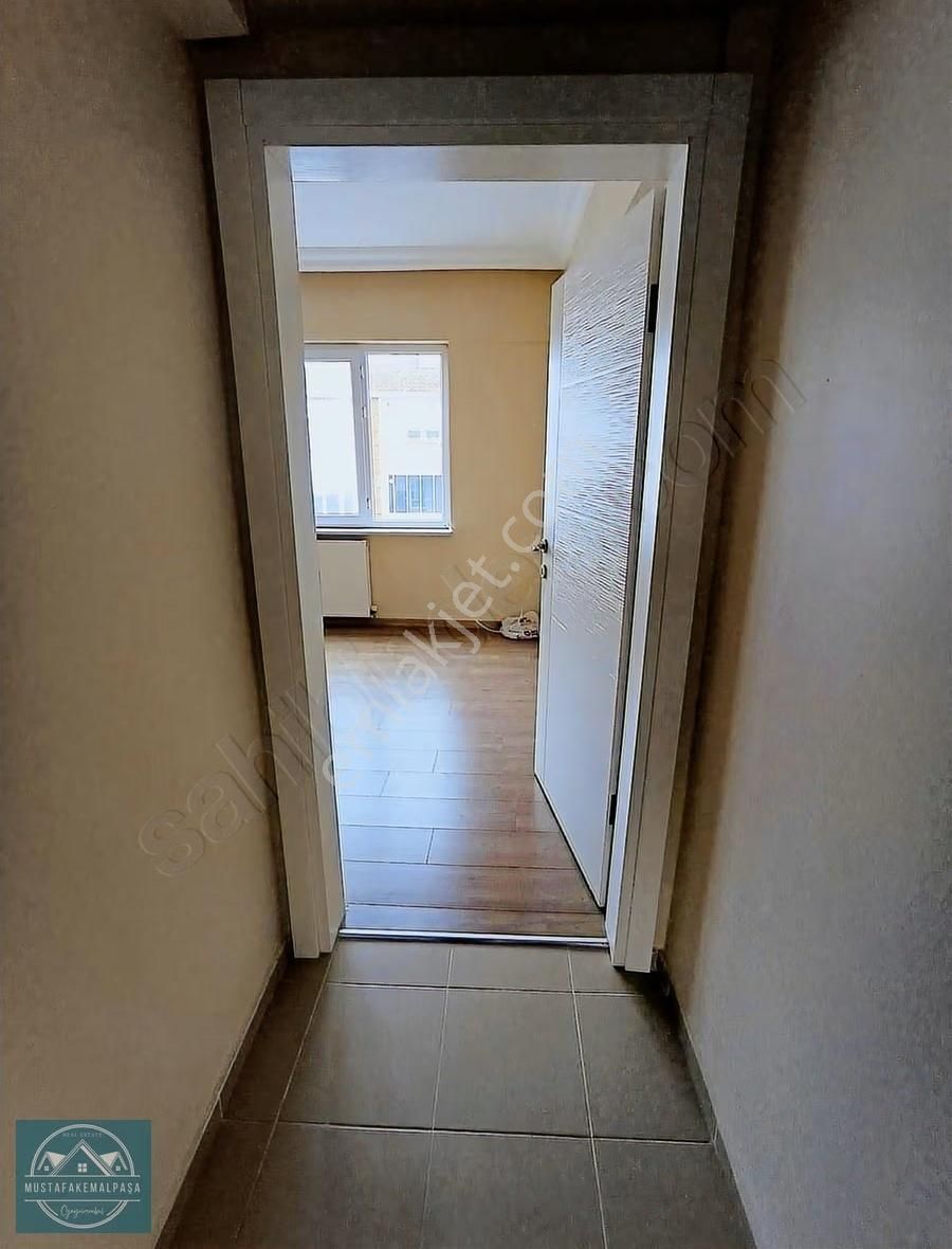 M.kpaşa Gayrımenkulden Bursa Caddesi Arakat 3+1 Daire - Görsel 3