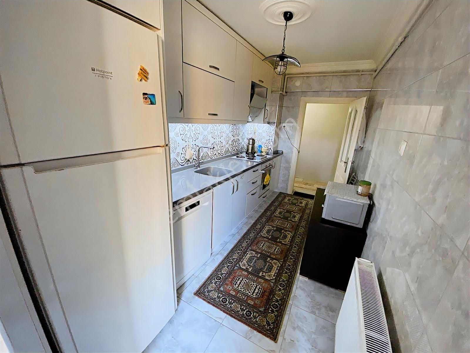 Güzelyalı'da Ana Yola Yakın 3+1 140 M2 Daire - Görsel 2