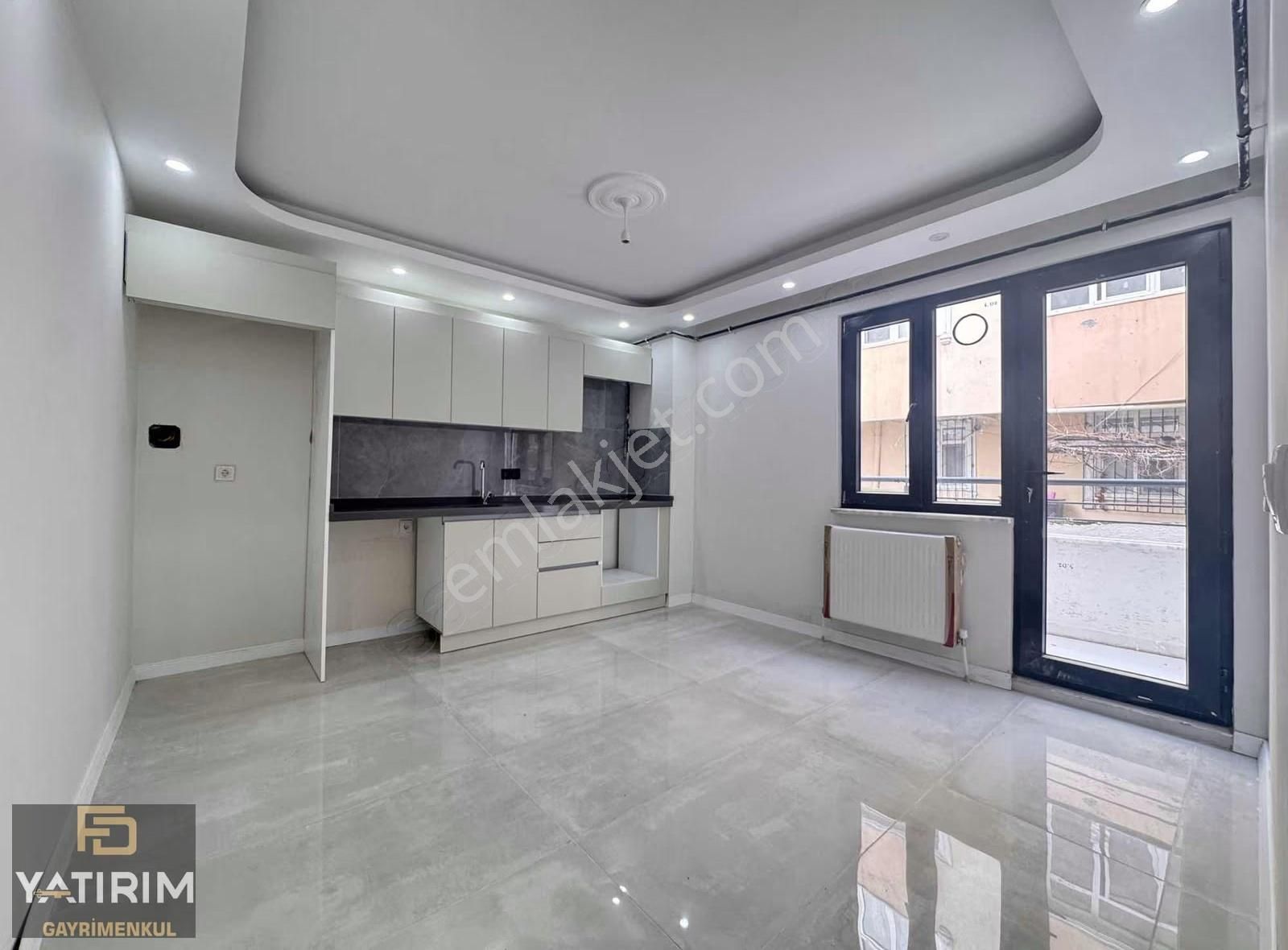 Sırasöğütler Marmaray Durağı Yakını 3+1 120 M2 Lüx Yüksek Giriş