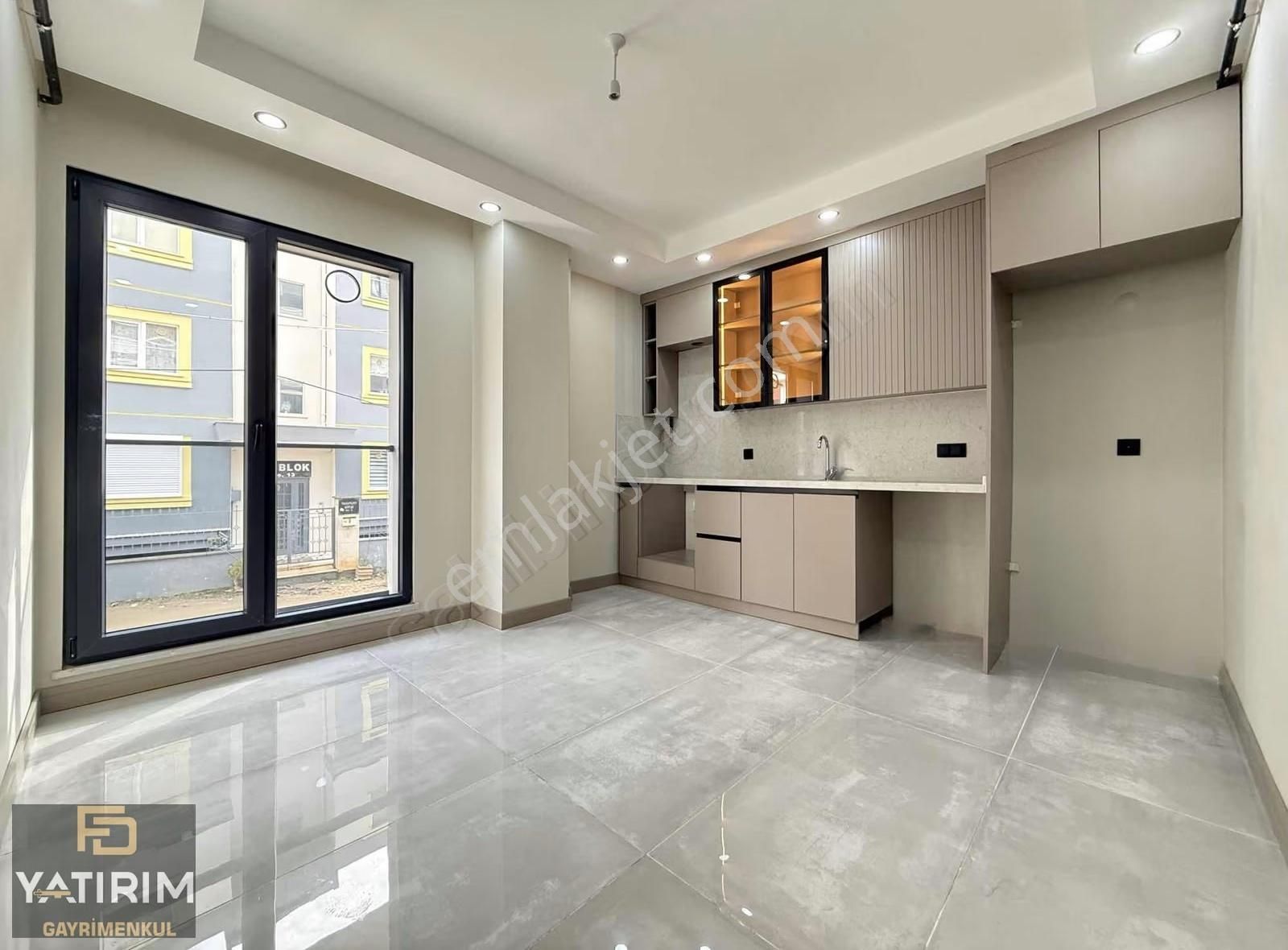 İstasyon Cad Yakını Asansörlü Lüx Geniş 3+1 120 M2 Yüksek Giriş