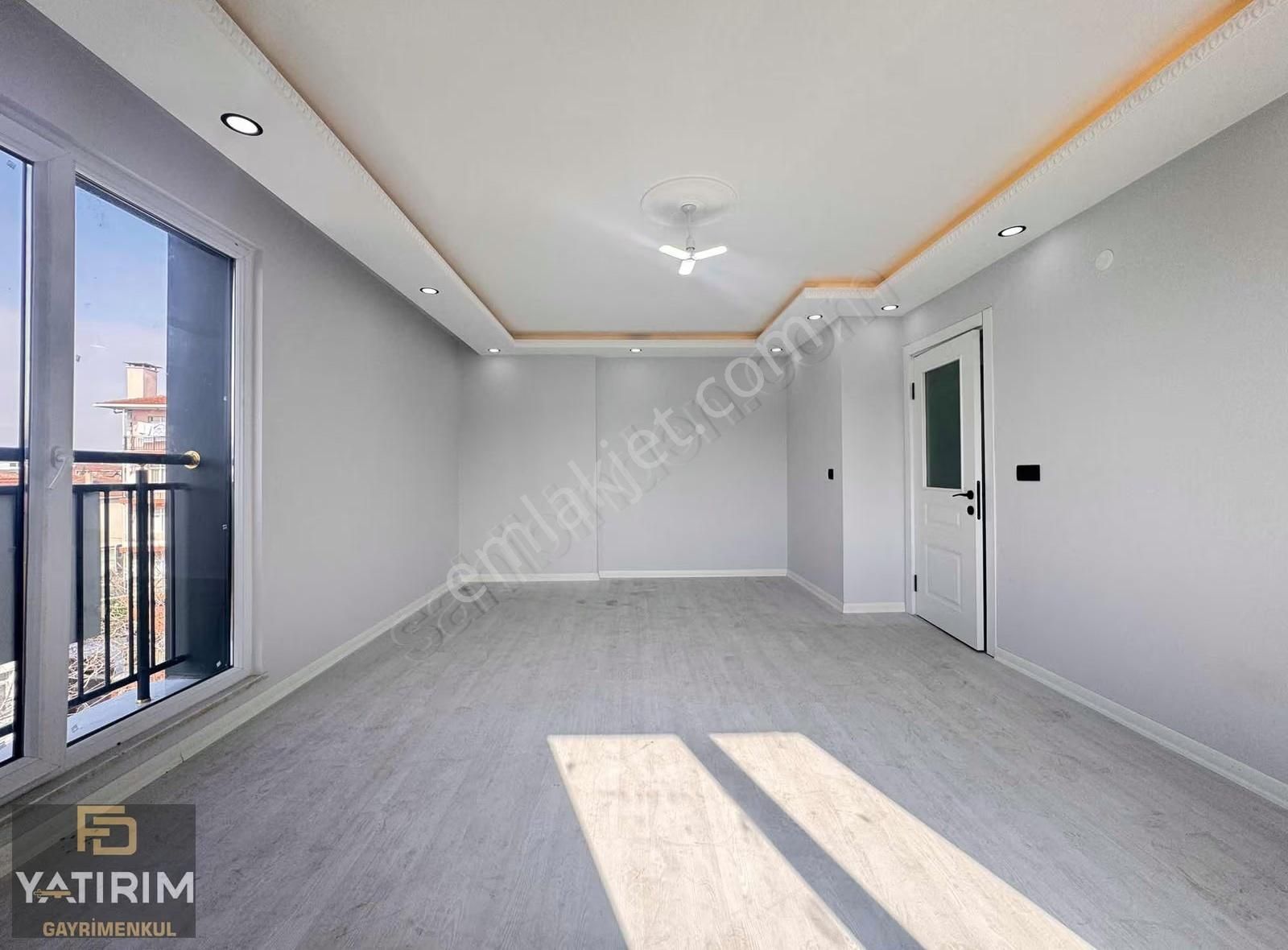 Darıca Marmaray Durağı Yakını Asansörlü 2+1 95 M2 En Üst Kat