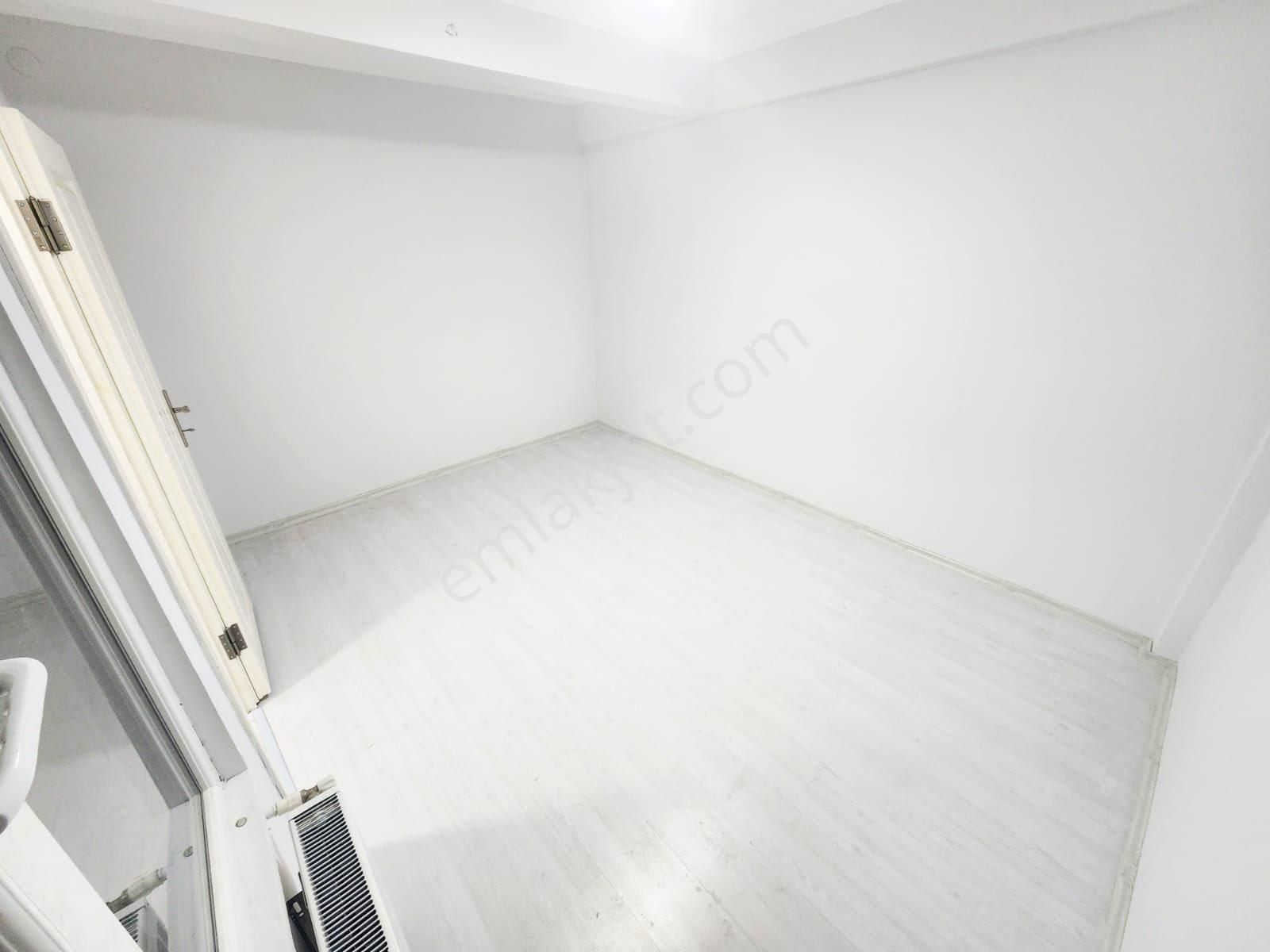 Ciftlik Mahallesinde İci Temiz Satılık Daire - Görsel 13