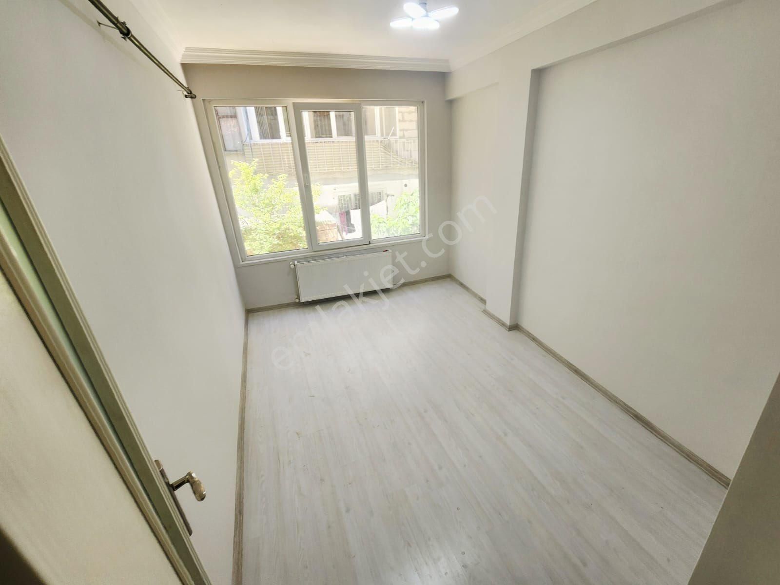 Ciftlik Mahallesinde İci Temiz Satılık Daire - Görsel 2