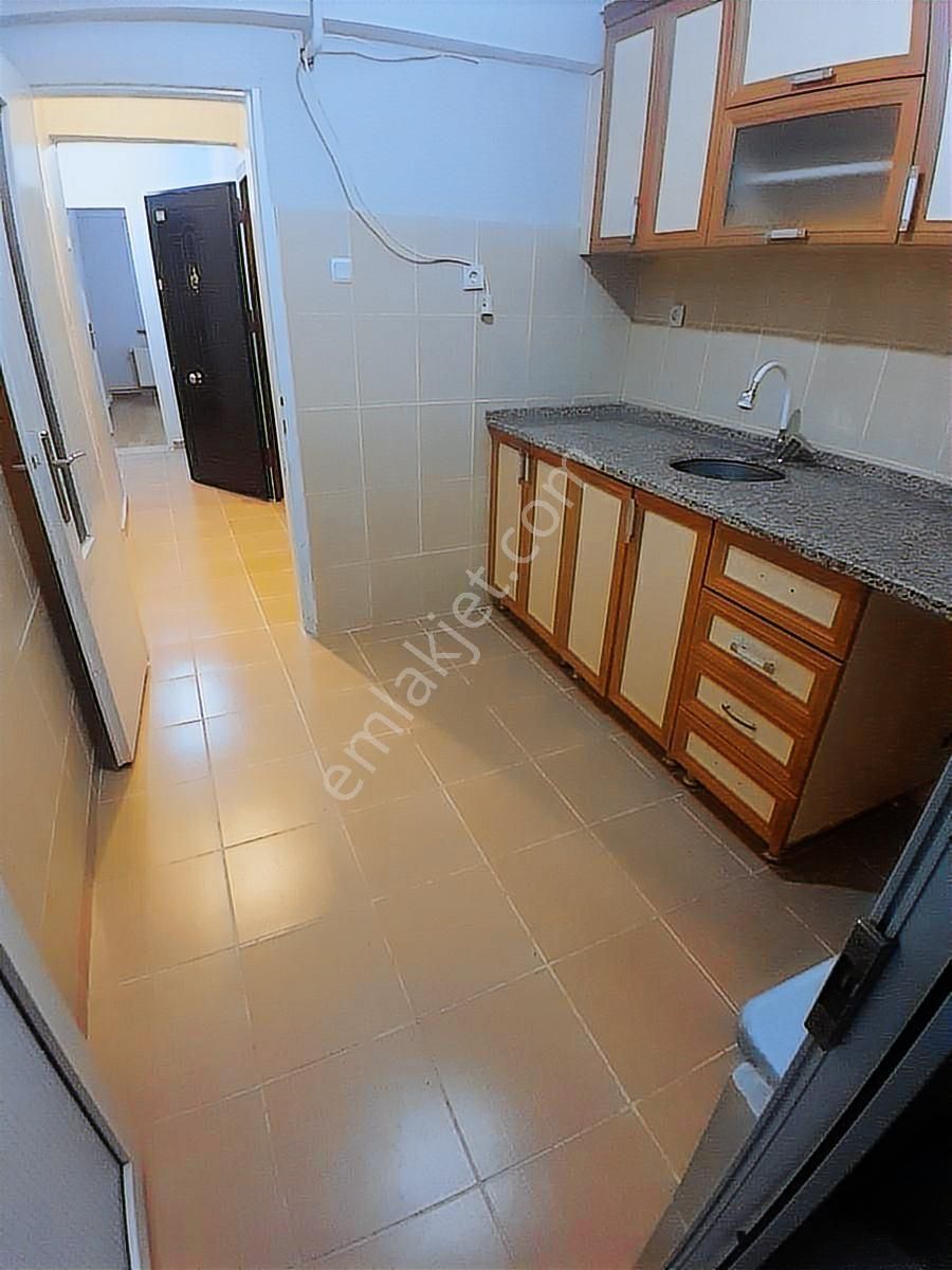 Eyüp Akşemsettin De Site İçinde 2+1 Kiralık Daire - Görsel 23