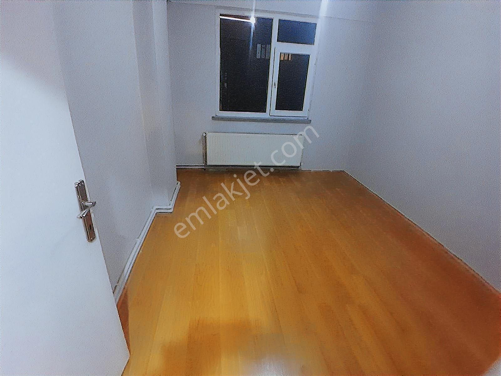 Eyüp Akşemsettin De Site İçinde 2+1 Kiralık Daire - Görsel 15