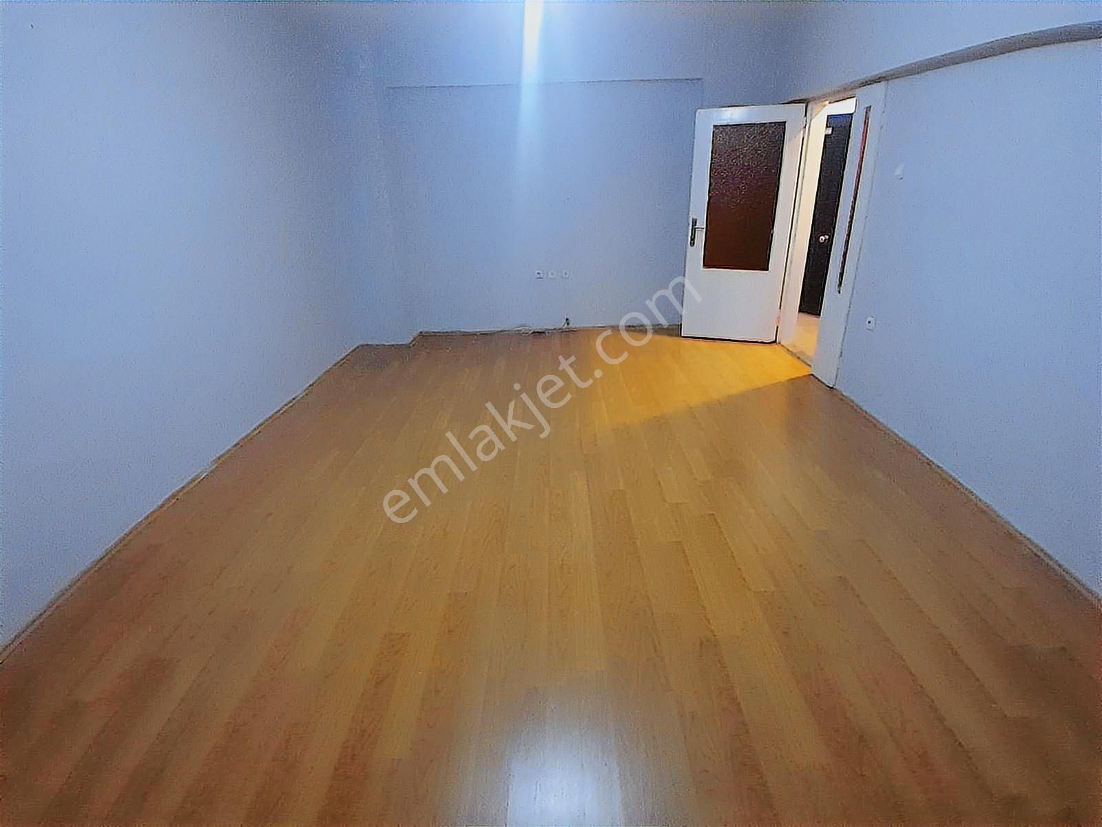 Eyüp Akşemsettin De Site İçinde 2+1 Kiralık Daire - Görsel 4