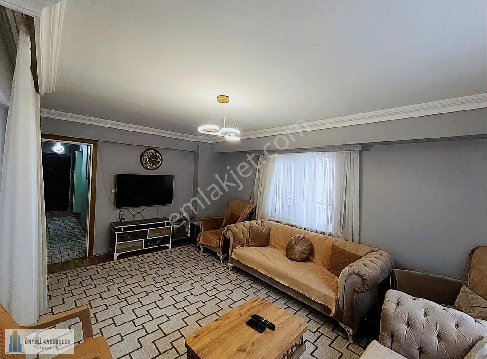 Zeytinköy De Satılık Daire