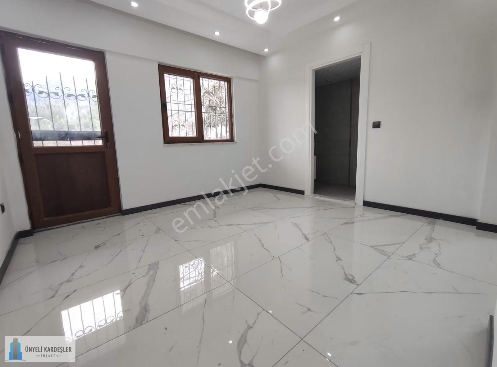 Kervansaray Mahallesinde Doğanın İçinde Kiralık 140 M2 2+1 Daire - Görsel 9