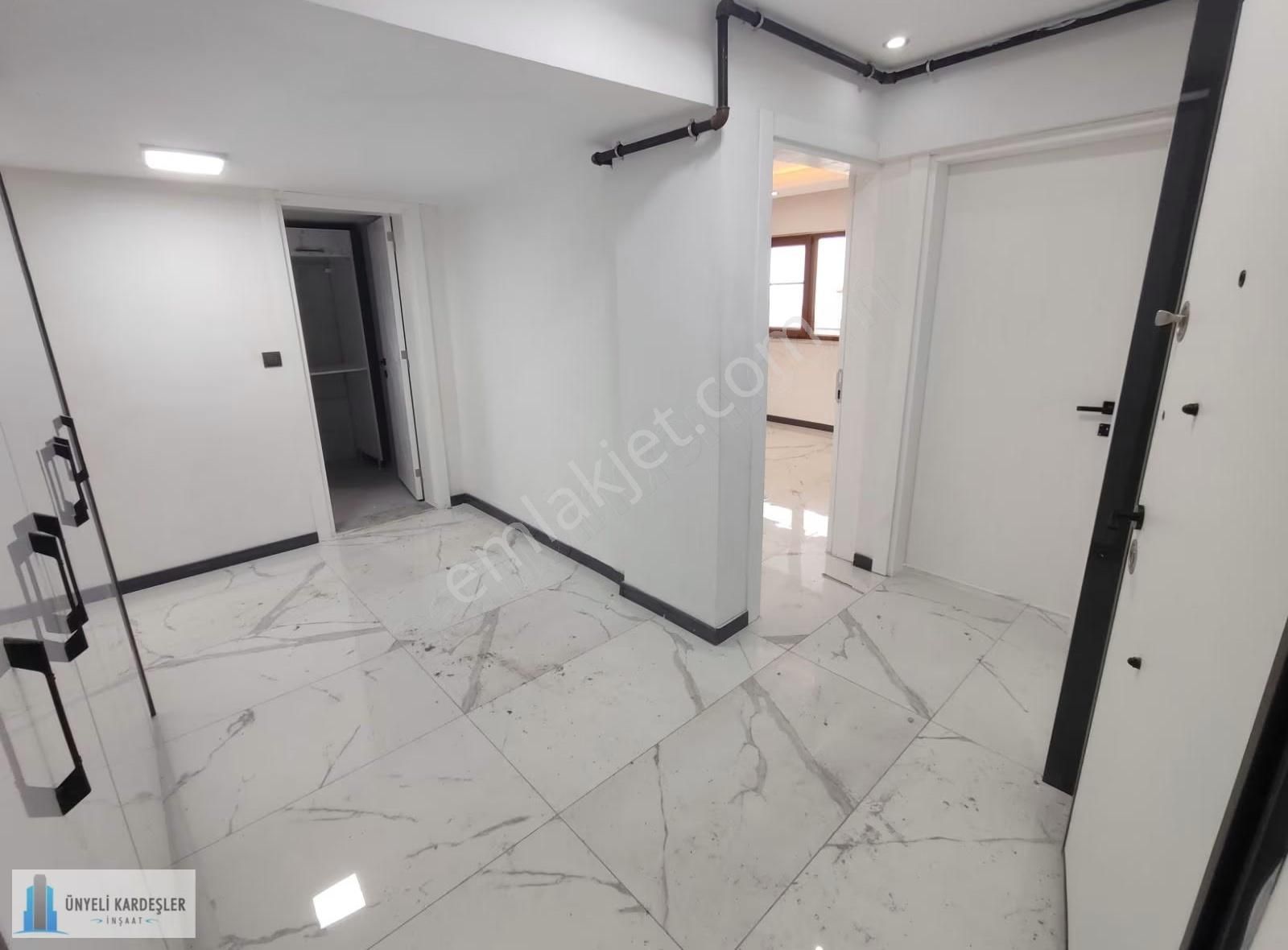 Kervansaray Mahallesinde Doğanın İçinde Kiralık 140 M2 2+1 Daire - Görsel 13